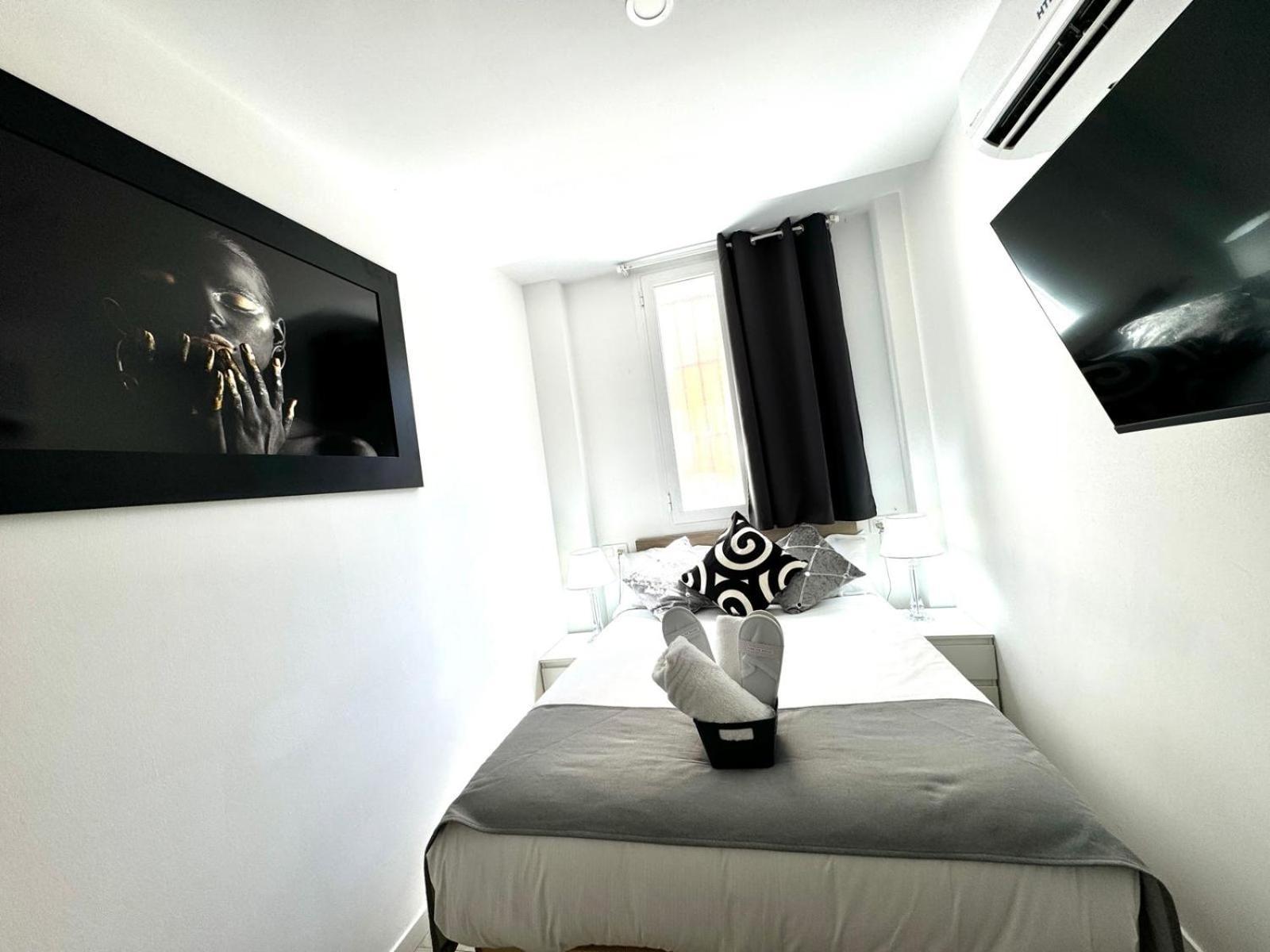 Cinco Torres Suites マドリード エクステリア 写真