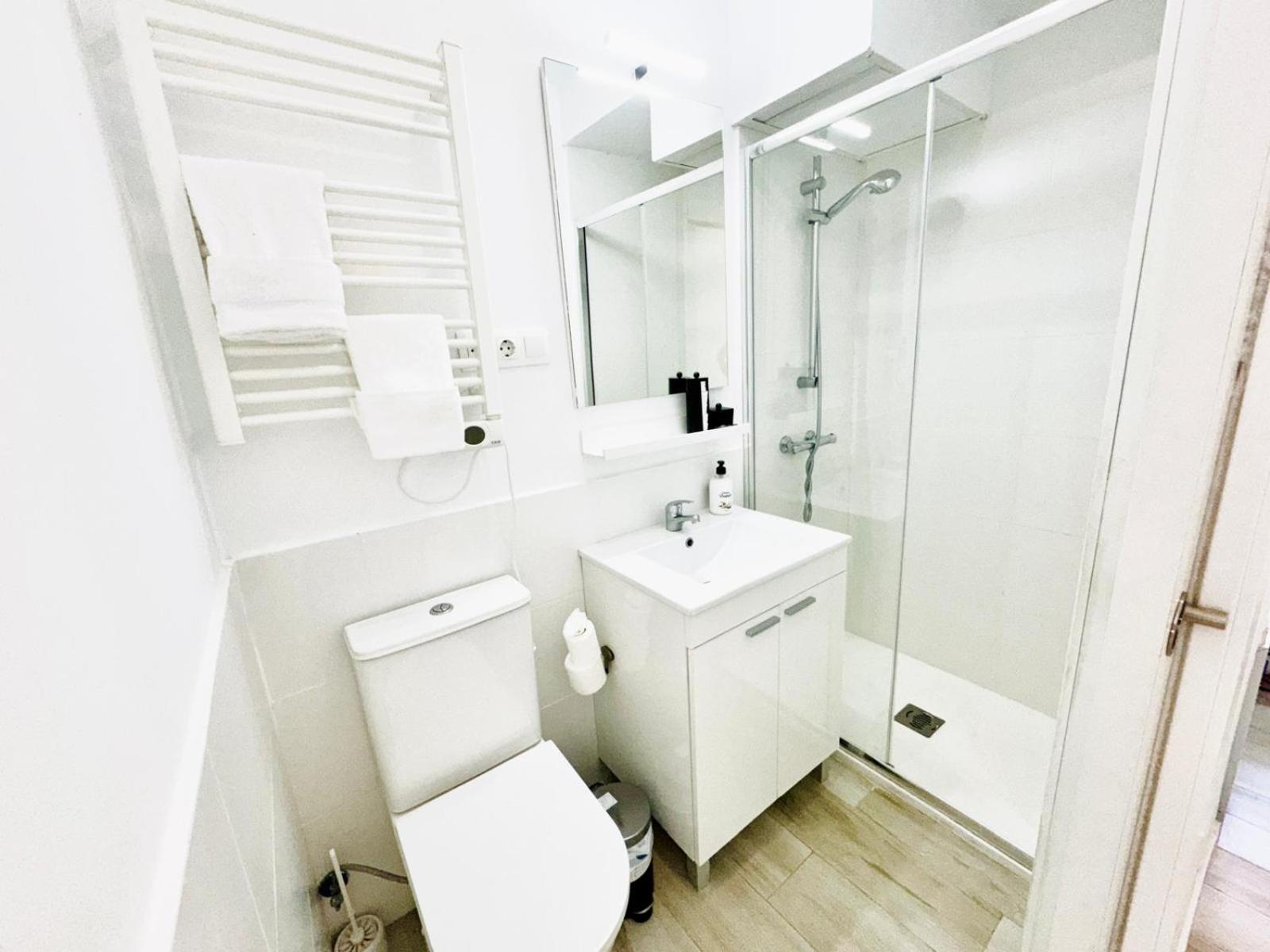 Cinco Torres Suites マドリード エクステリア 写真
